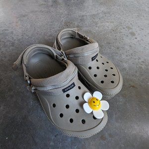 Crocs classic hiker festival Xscape clog Khaki limited edition